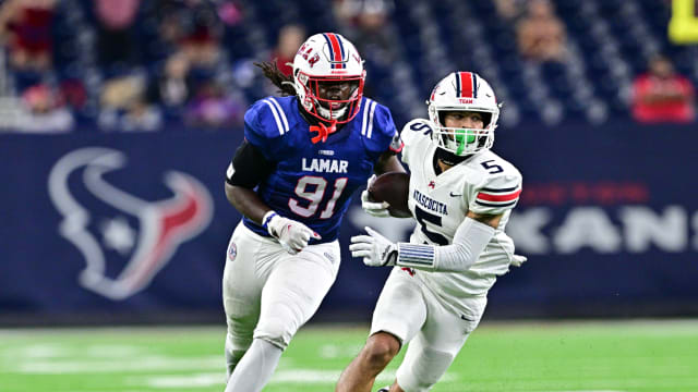 atascocita lamar football texas high school playoff regional semifinal tom dendy 2023 TIM_9340